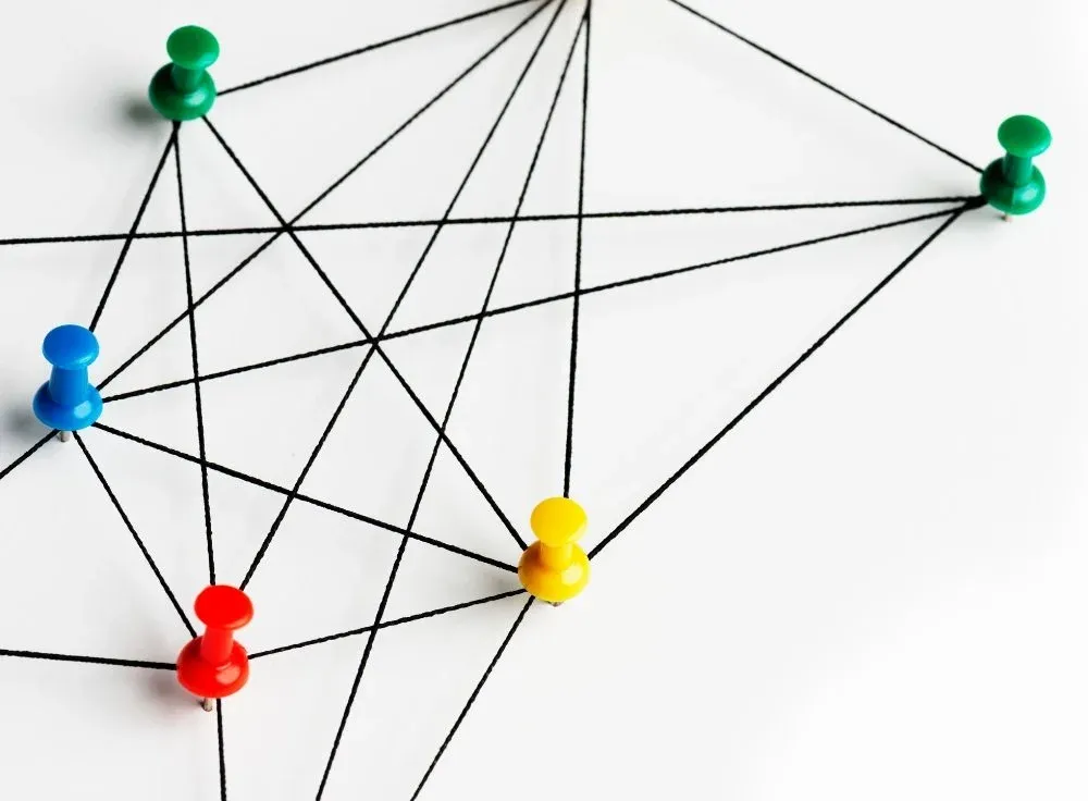 Illustration introducing relational content analysis in qualitative research